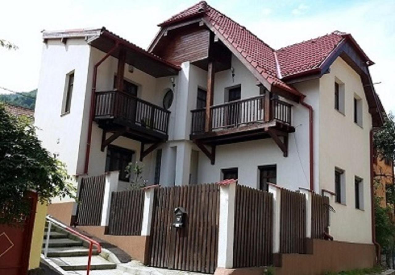 Villa Casa Regal Braşov Exterior foto